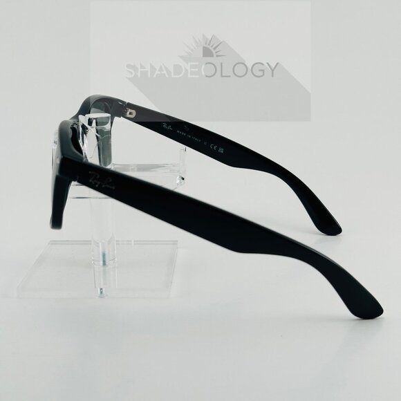 Ray-Ban Sunglasses New Wayfarer Classic RB2132 901 Black Green G-15 Lens 58mm main image 4